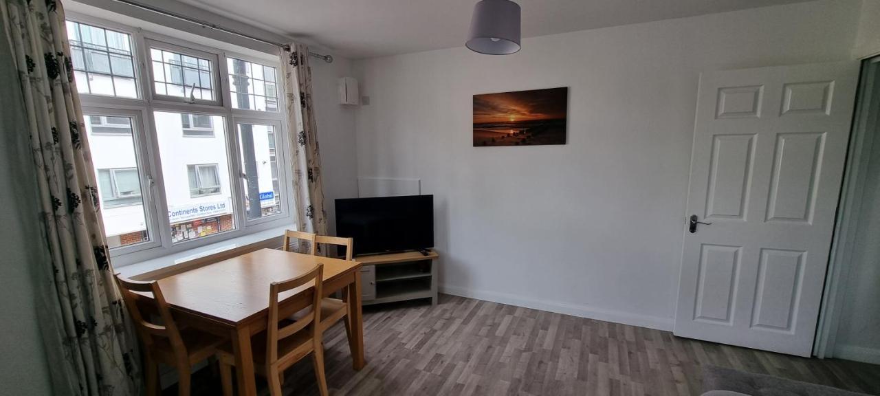 Apartamento Vh Premier Flat 3 Gillingham  Exterior foto